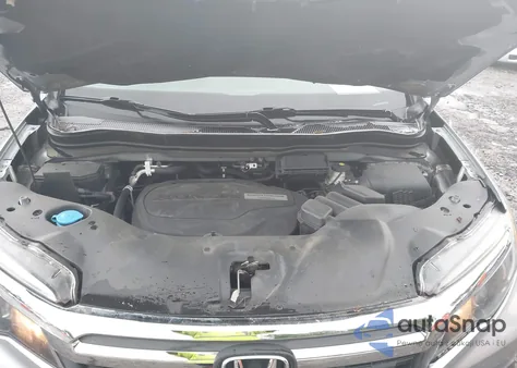 2017 Honda Ridgeline Rtl from USA, damaged, VIN 5FPYK3F52HB018912